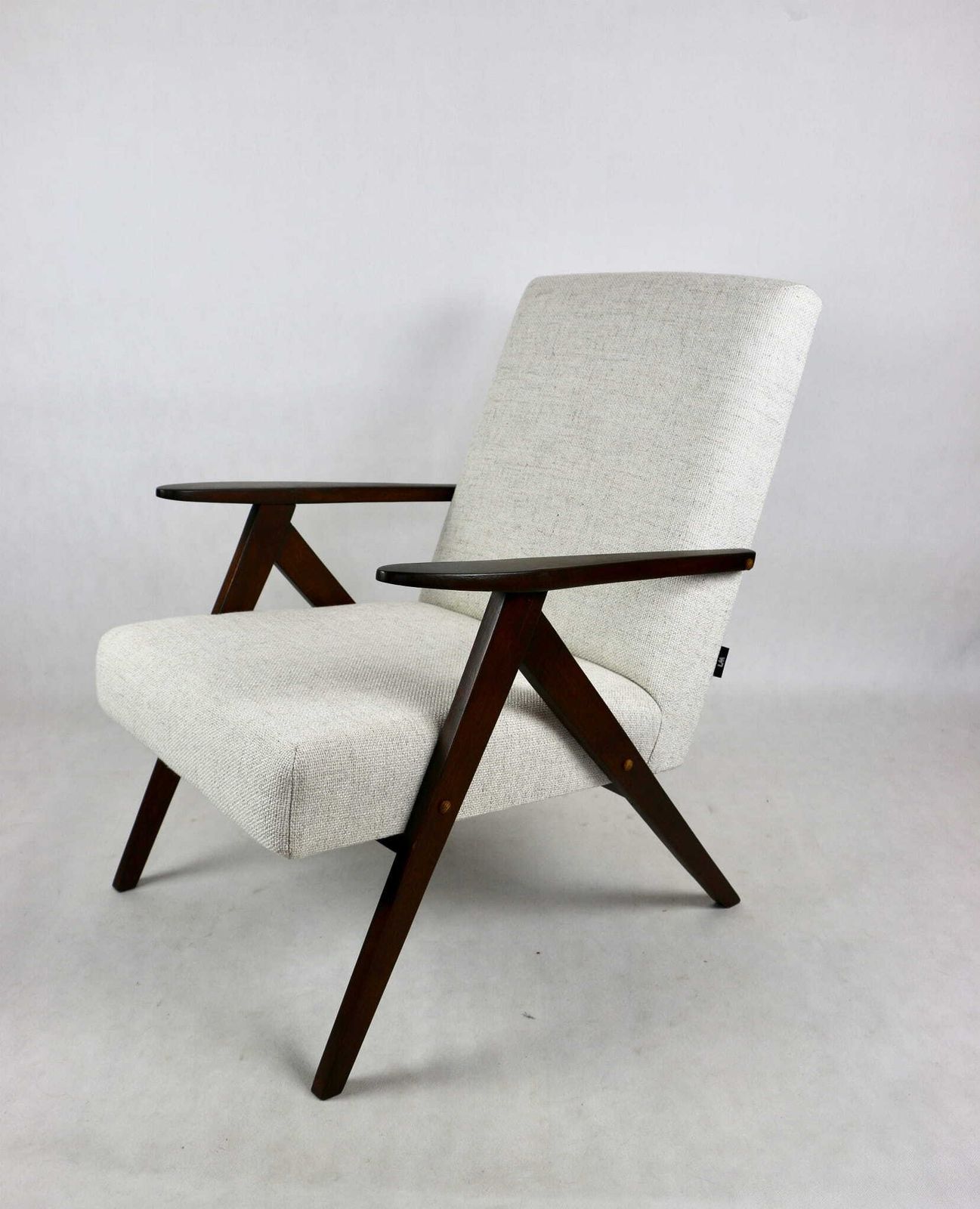 Vintage Armchair B 310 Var White Cream Structure 70s   2 Pieces Available photo for sale
