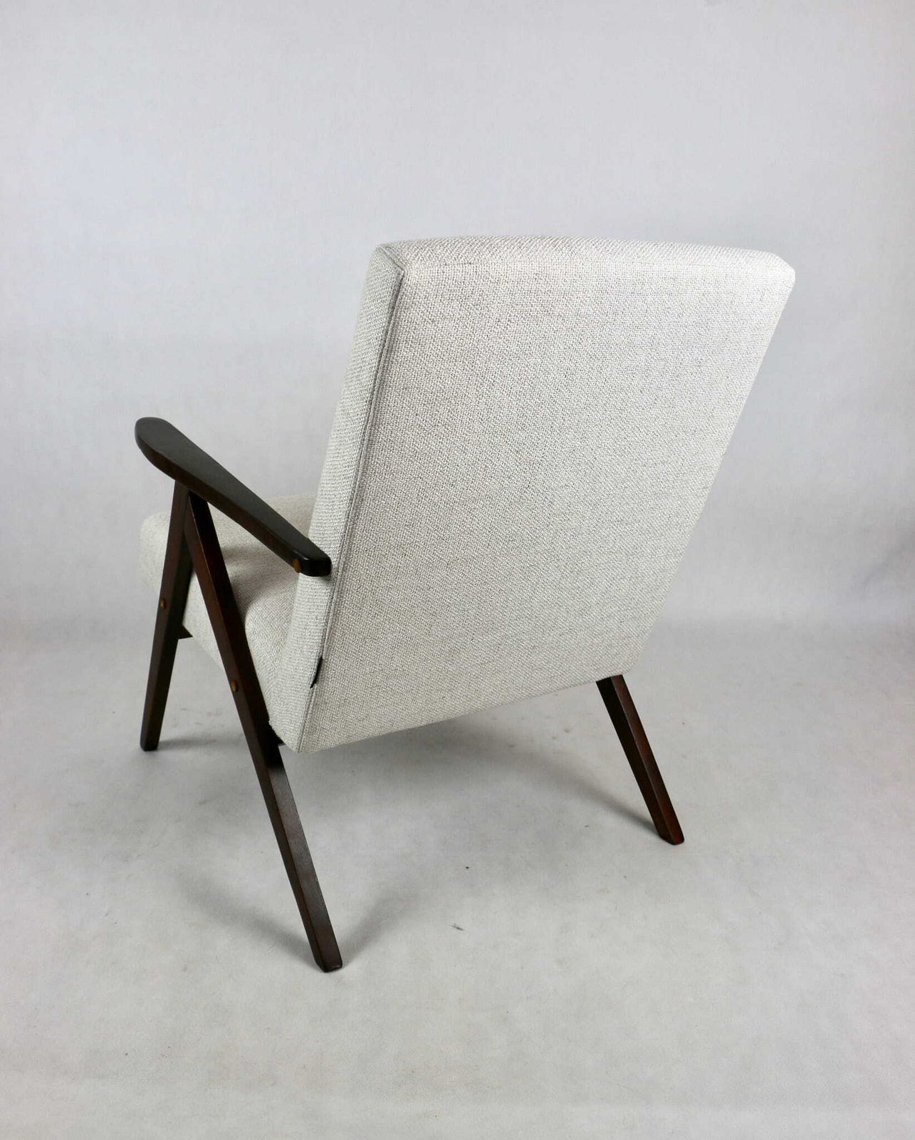 Vintage Armchair B 310 Var White Cream Structure 70s   2 Pieces Available photo 348.0