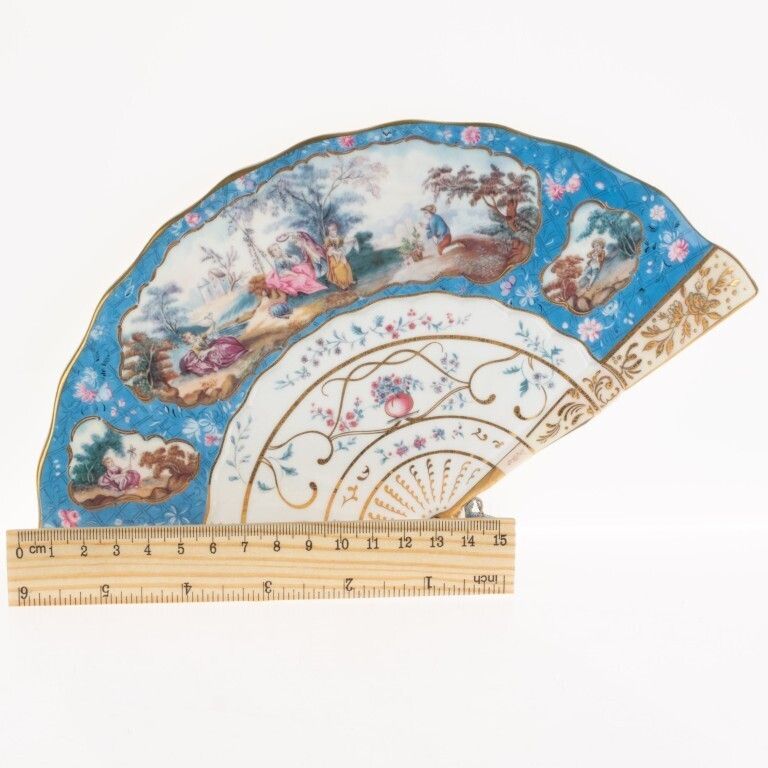 Gilt Porcelain Ceramic Fan Wall Hanging After The Fritzwilliam Museum photo for sale