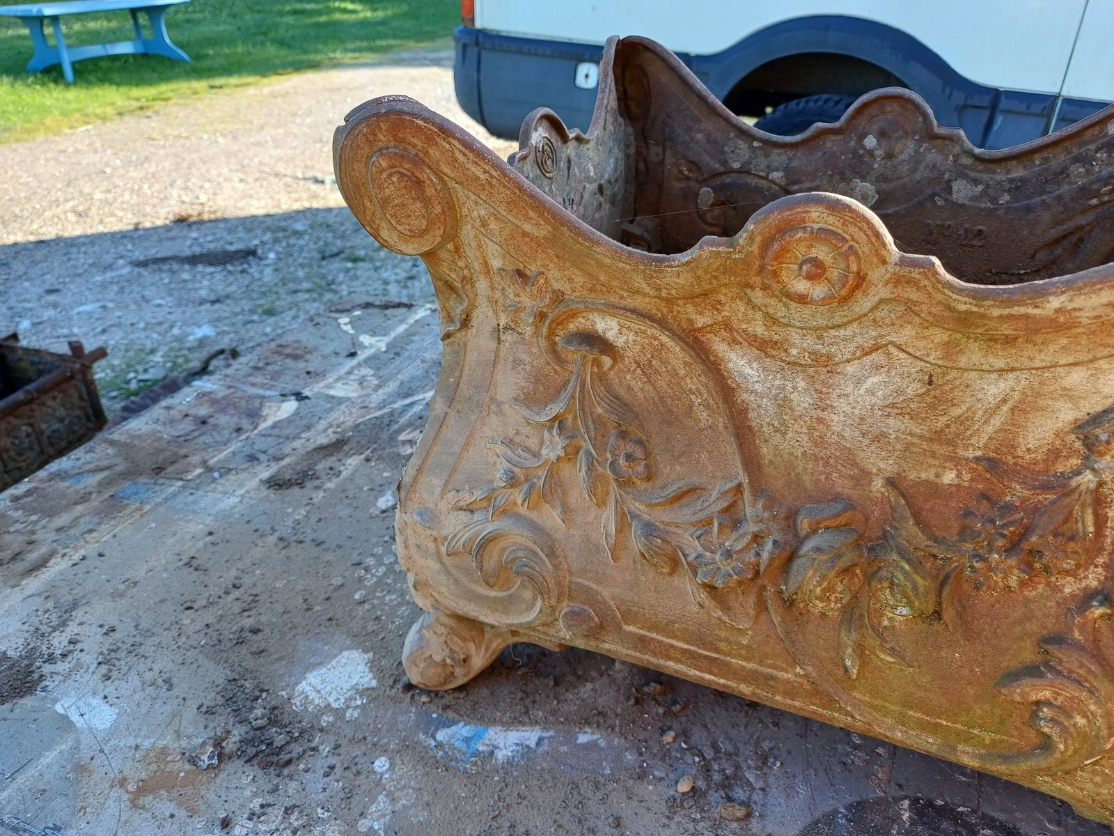 photo for sale Large 1900 Cast Iron Planter In Rocaille Style: Charleville   Mézières