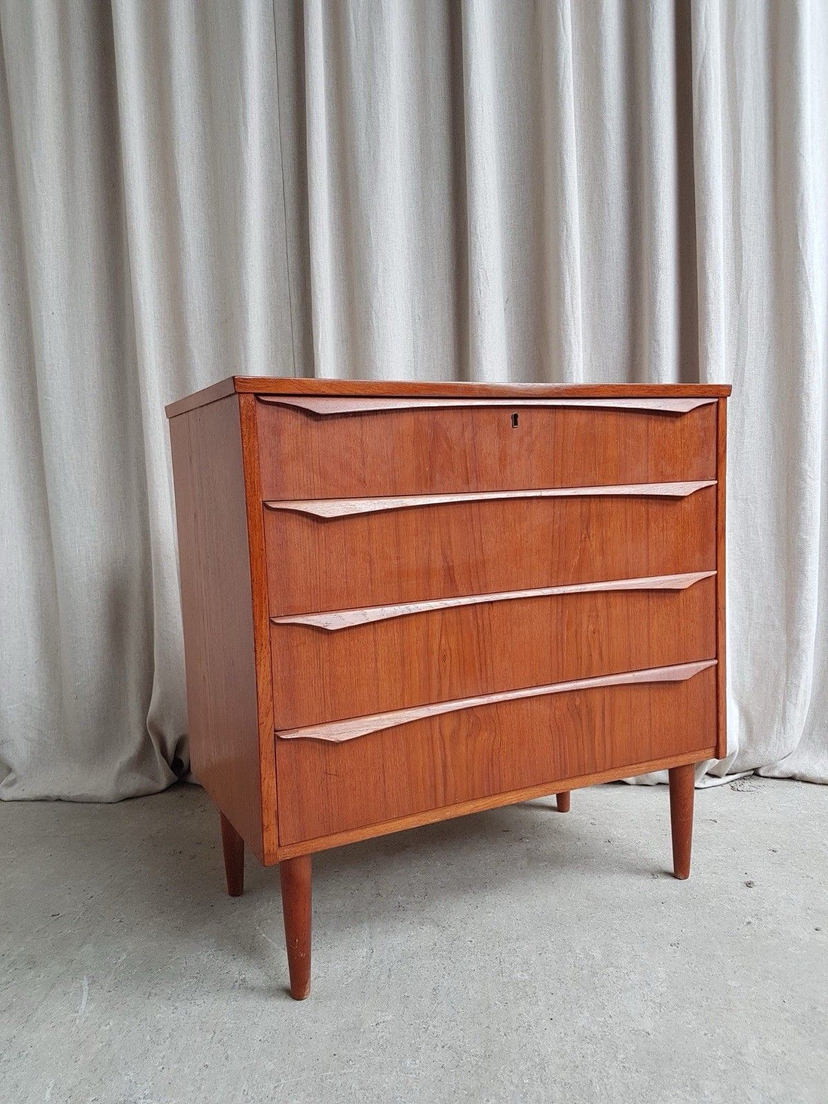 Vtg Mid Century Danish Teak Chest Of Drawers Tallboy Retro Scandi R867 photo vintage