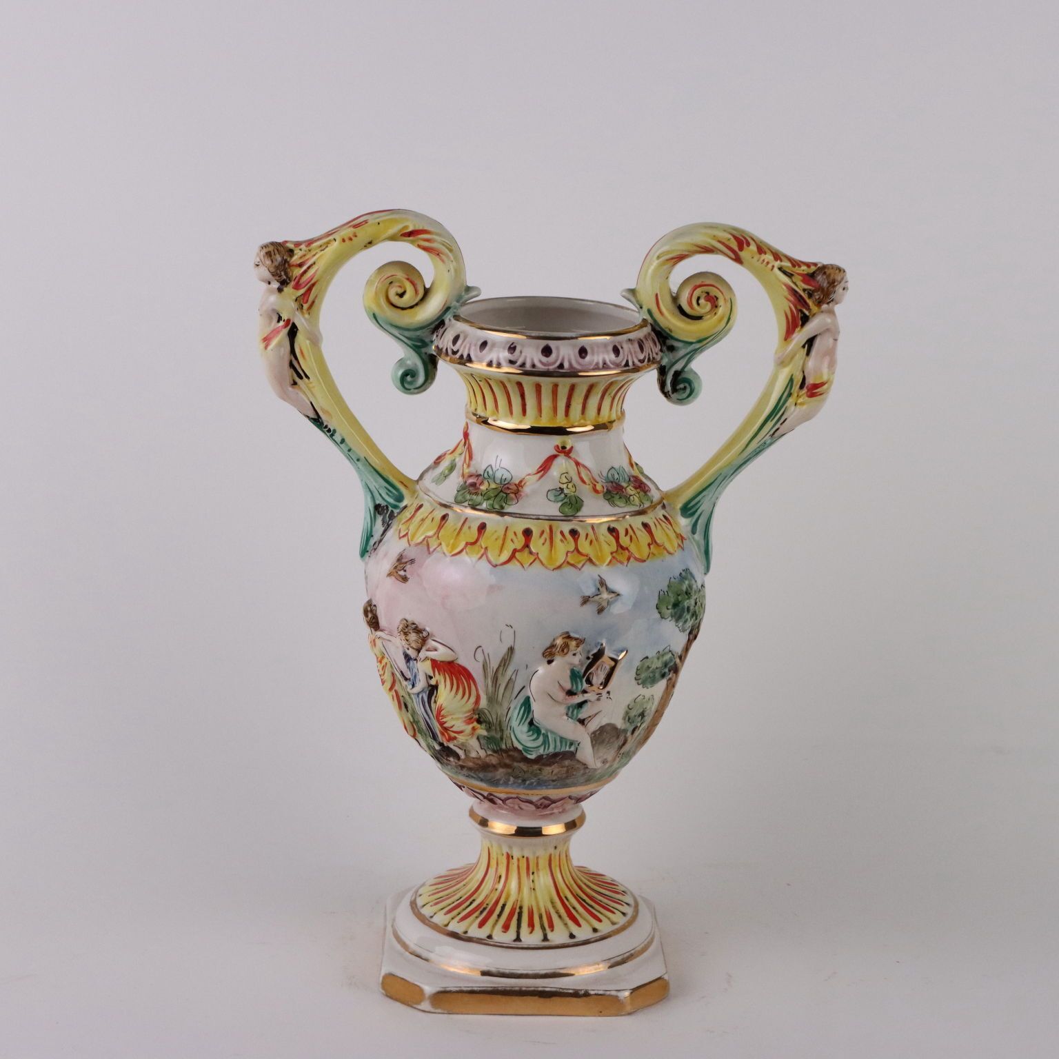 Pair Of Antique Vases Ceramic Of Capodimonte Italy XX Century photo vintage