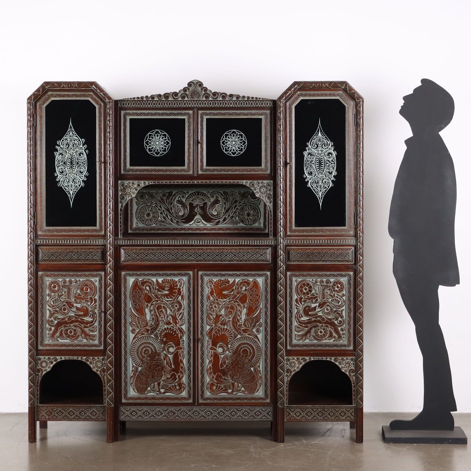 Antique Living Room Cabinet Ethnic Rino Galbiati XX Century photo furniture