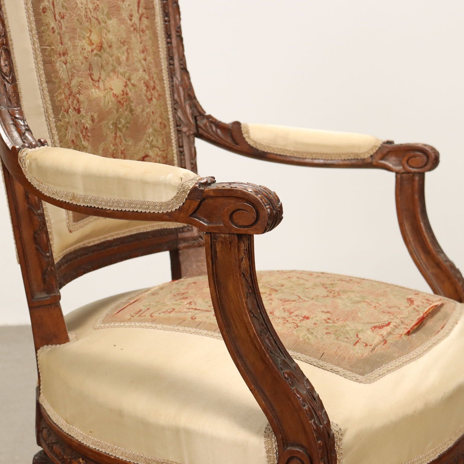 Antique Armchair Walnut Painted Beech Cloth Italy XIX Century photo Furniture