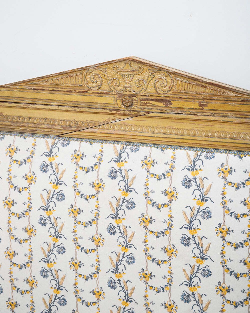 19th C Louis XVI Style Carved And Painted Daybed Bed Frame photo furniture