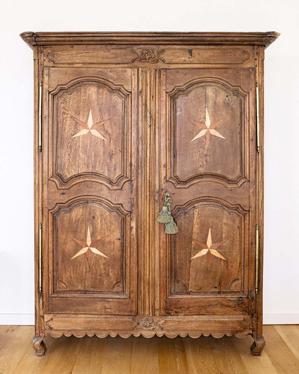 Antique French Louis XV Style Armoire With Star Shaped Inlays photo 4580.0