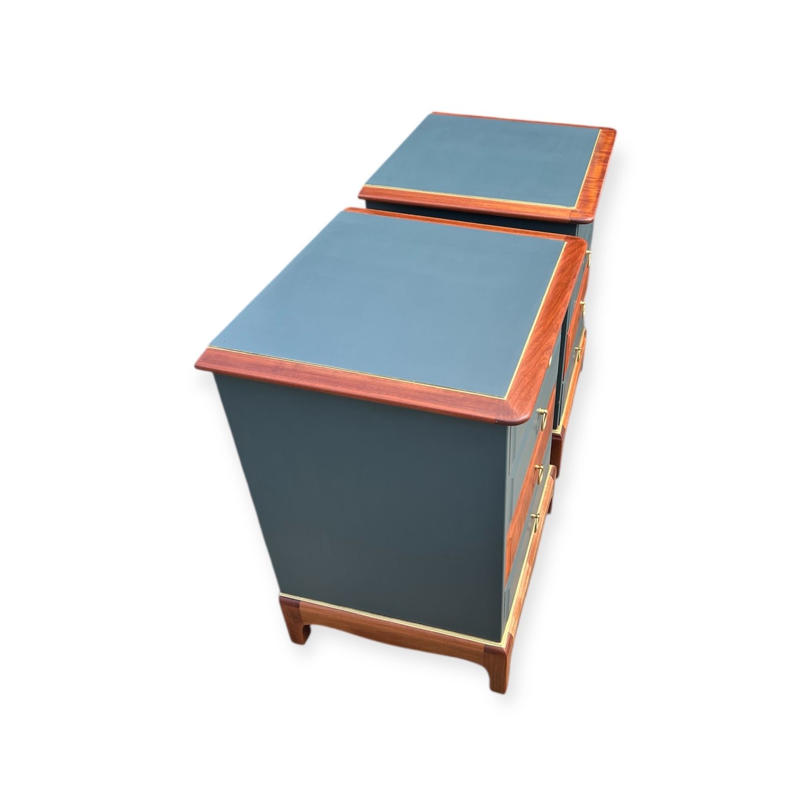 Matching Stag Bedroom Furniture Set photo Furniture