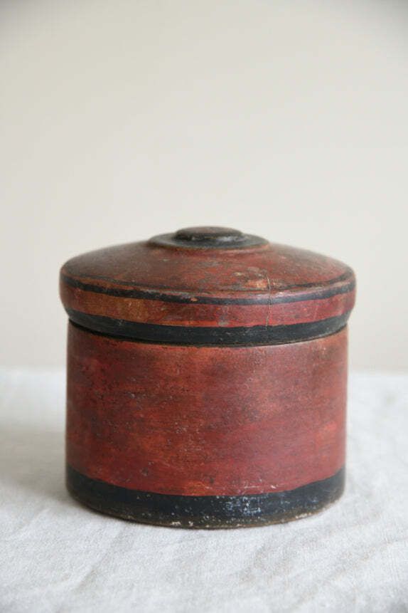 photo furniture Indian Woodenware Pots, Oriental