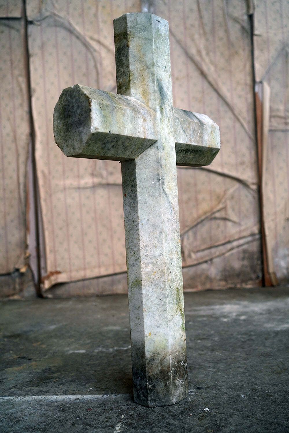 An Early 20thc Carved White Marble Gravestone In The Form Of A Latin Cross photo 1100.0