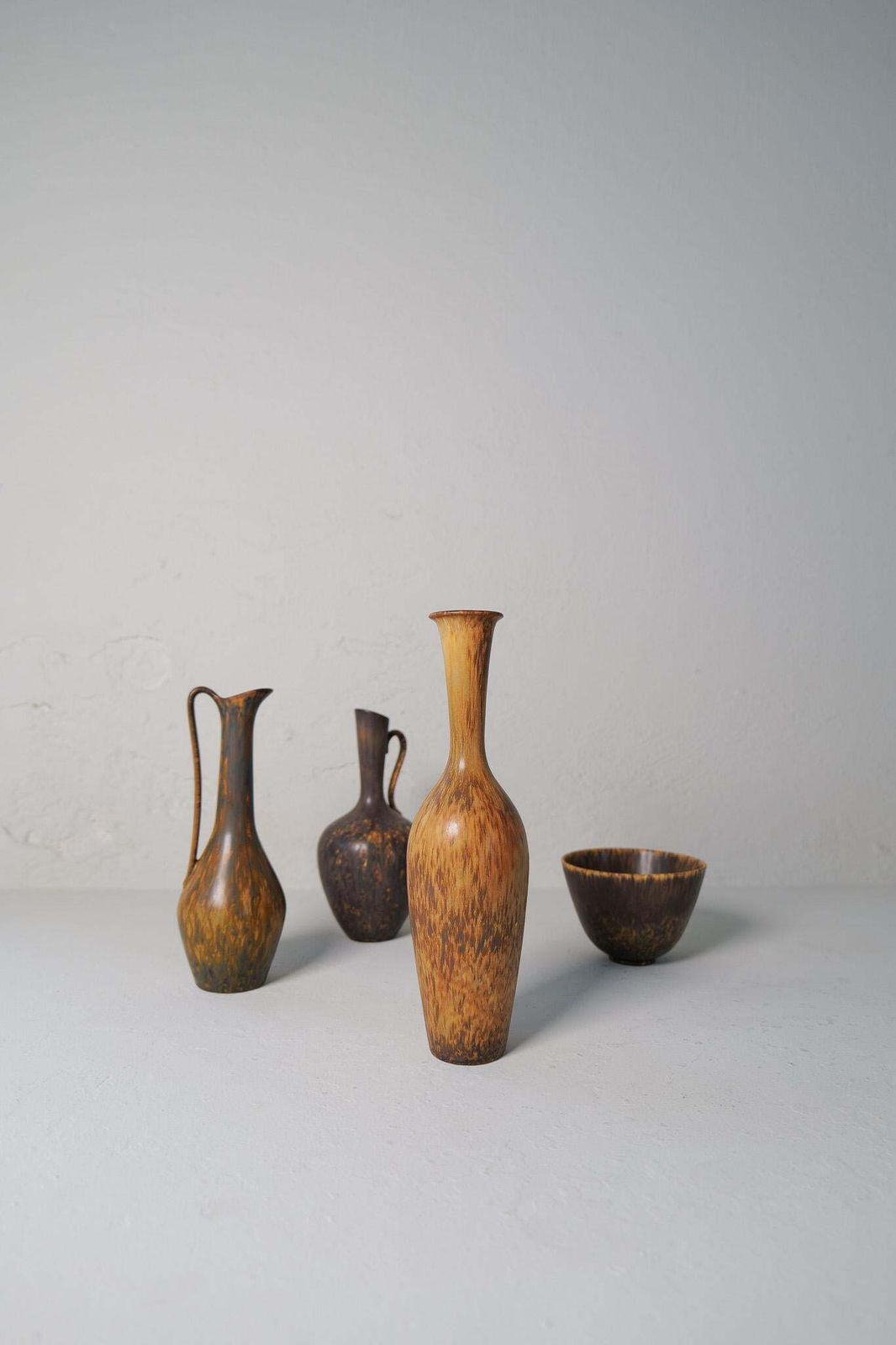 photo furniture Collection Of 4 Ceramic Vessels By Gunnar Nylund Rörstrand Sweden, 1950s