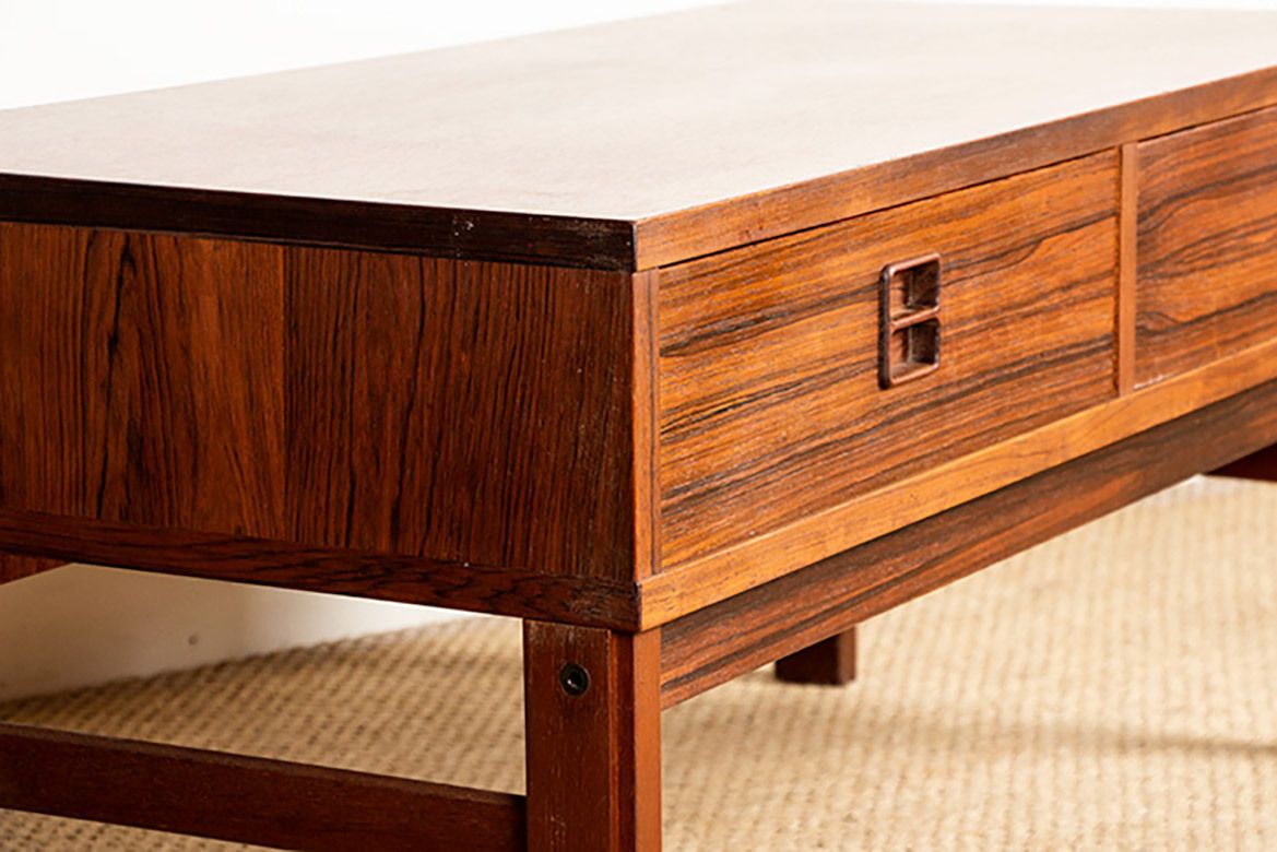 Petite commode, meuble d'entrée ou d'appoint, danoise en palissandre, 1960. photo 1200.0