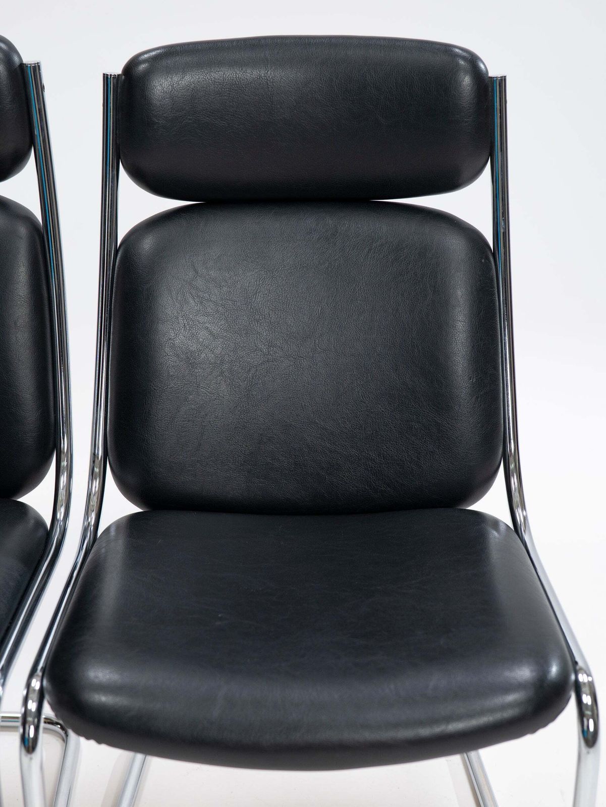 Pair Of Cantilever Leather Chairs By Mauser Werke Waldeck, West Germany, 1950s photo vintage