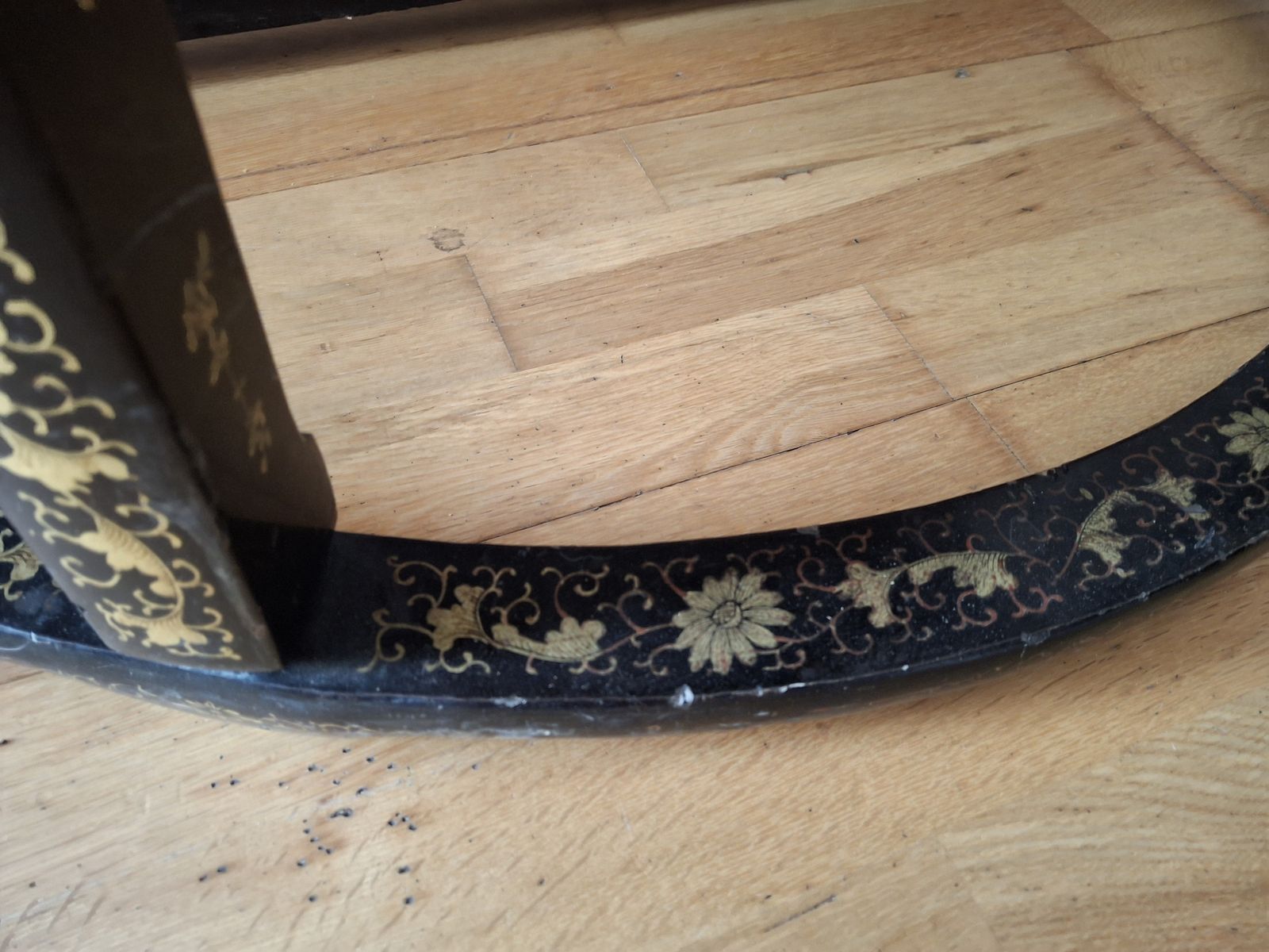Late 19th Export Gilt And Black Lacquered Demi Lune Table photo vinterior