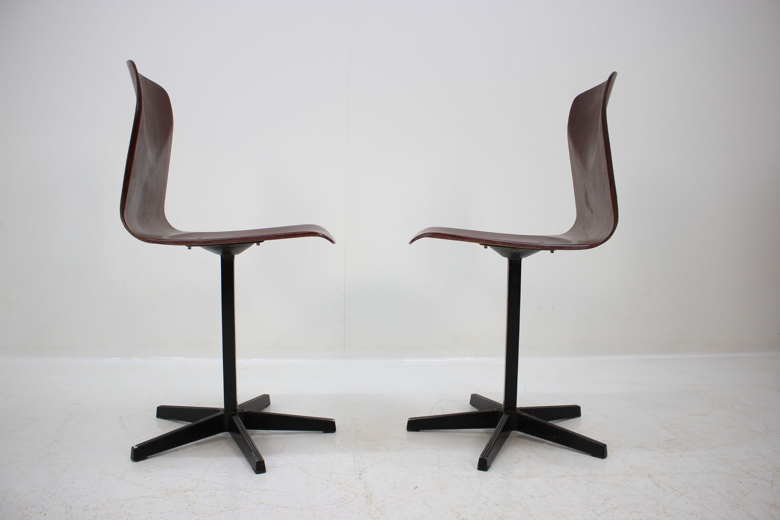 Pair Of Midcentury Industrial Style Chairs, Elmar Flötotto For Pagholz, 1970s photo buy