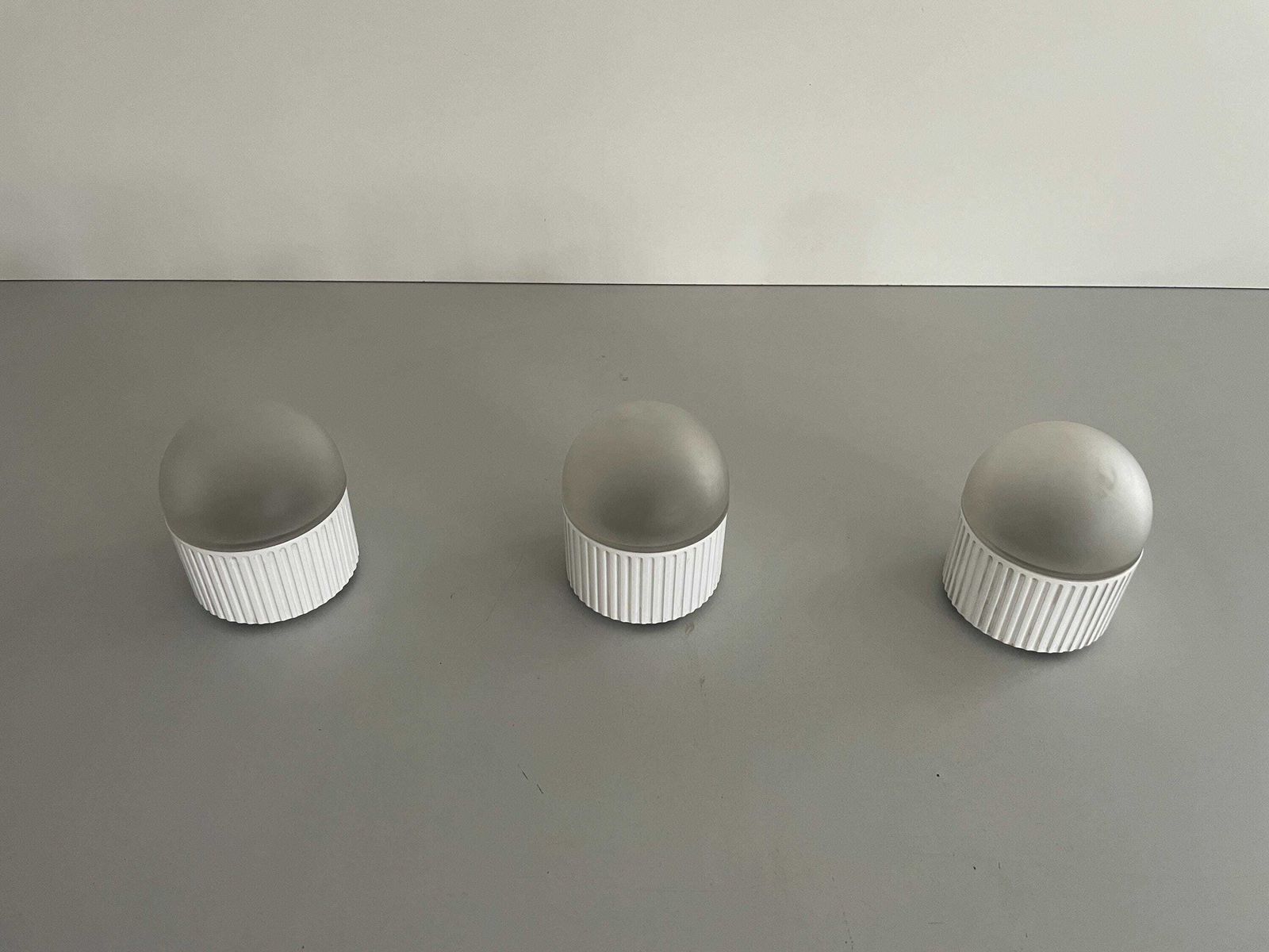 Bulbo Model Set Of Three Sconces By Raul Barbieri & Giorgio Marianelli For Tronconi, 1970's, Italy photo for sale