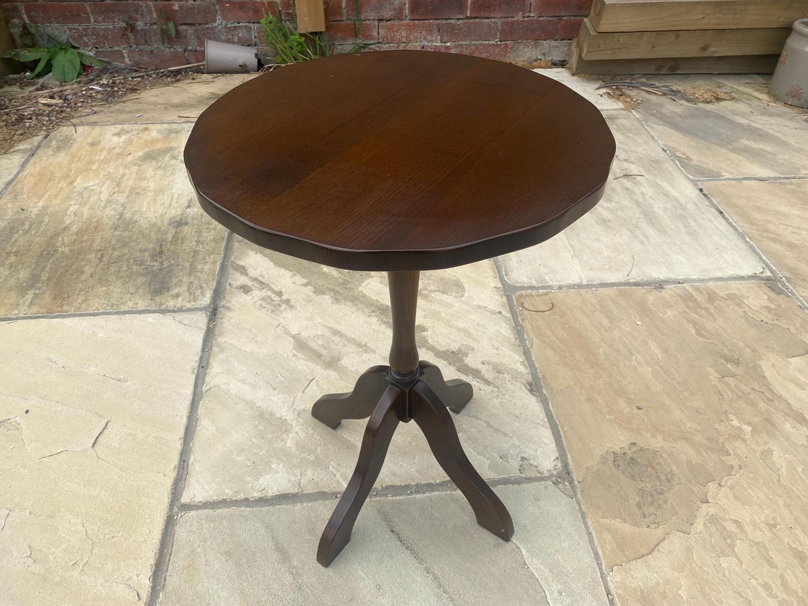 Vintage Solid Wood Mid Century Side Table / Coffee Table / Plant Stand / Pot Stand / Pedestal Table