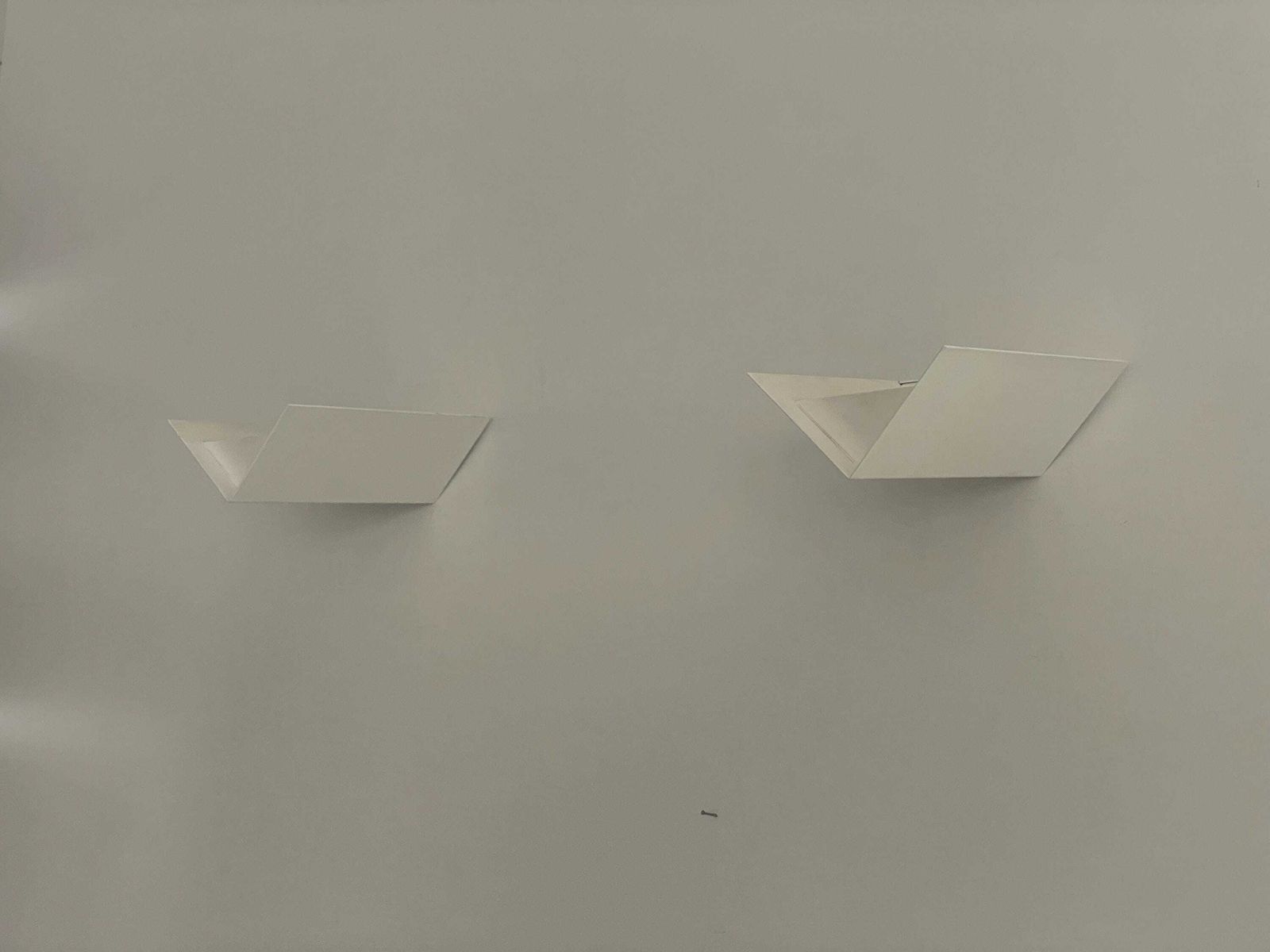 Spigolo Parete Model White Metal Pair Of Wall Lamps By Quattrifolio, 1970s, Italy photo 1200.0