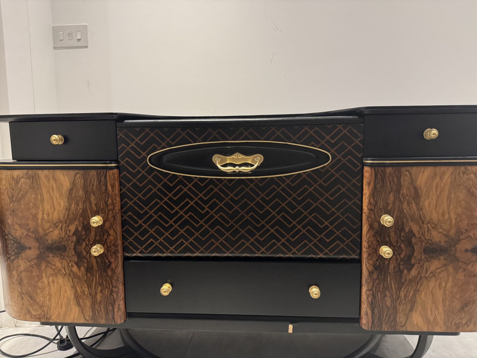 Asteria Cocktail Cabinet/  Art Deco Cocktail Bar photo 800.0
