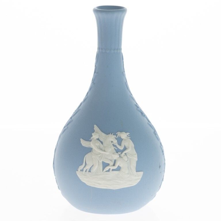 Wedgwood Blue Jasper Neoclassical Cameo Spill Vase