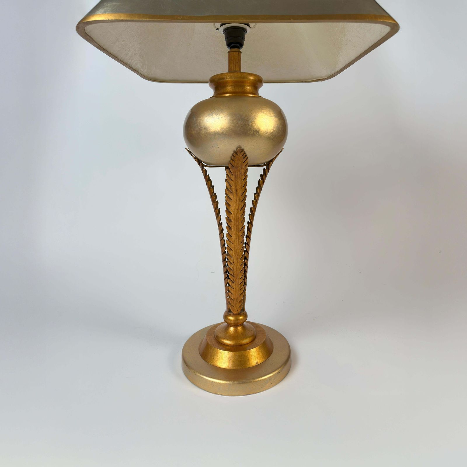 Hollywood Regency Style Gilded Palm Tree Lamp By Lam Lee, Leeazanne  C.1980s photo 814.0
