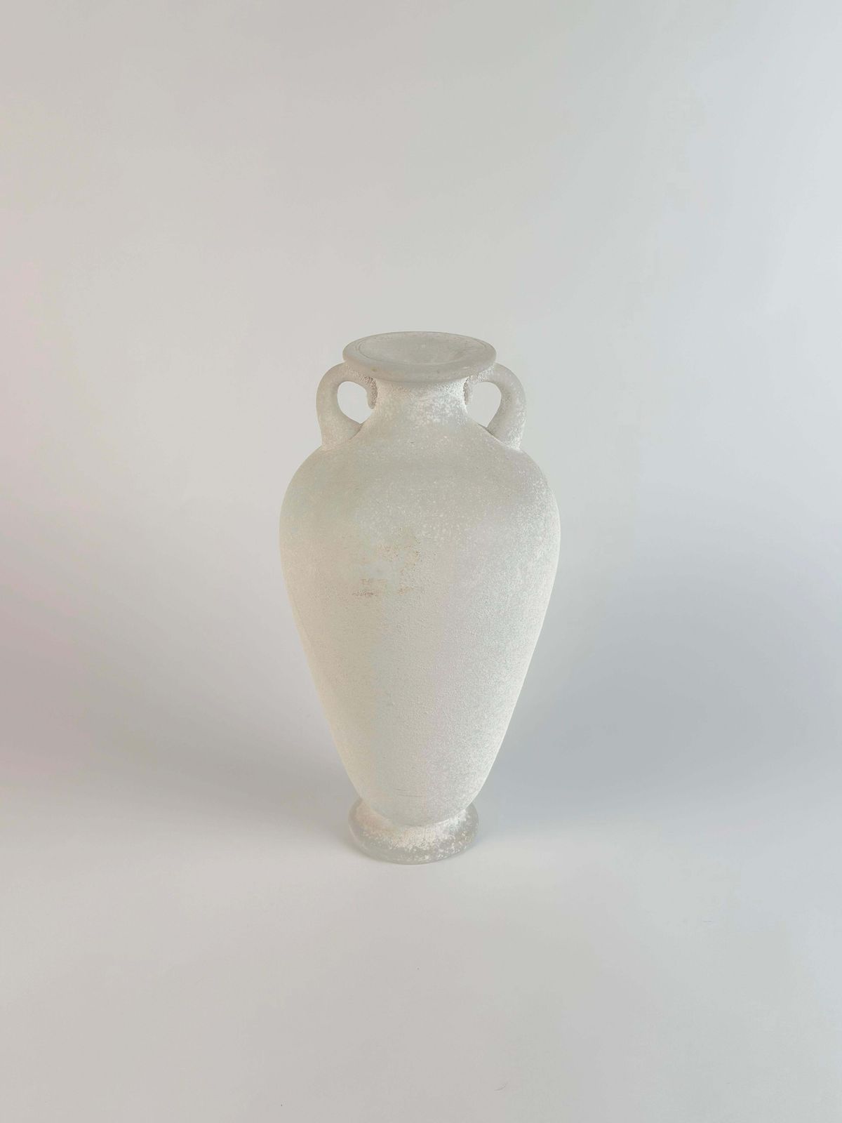 photo furniture White Scavo Glass Amphora Vase Seguso C. 1980s Italy Attributed To Karl Springer