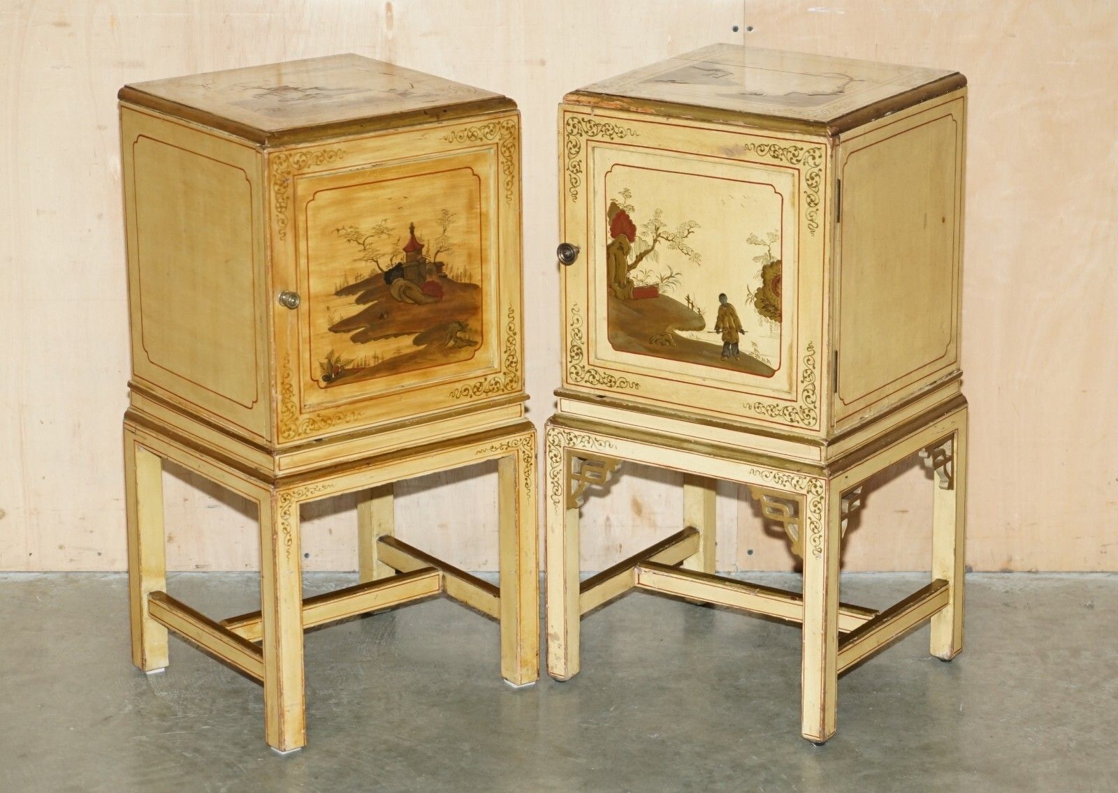 Pair Of Antique Chinese Export Hand Painted & Lacquered Nightstands Side Tables photo furniture