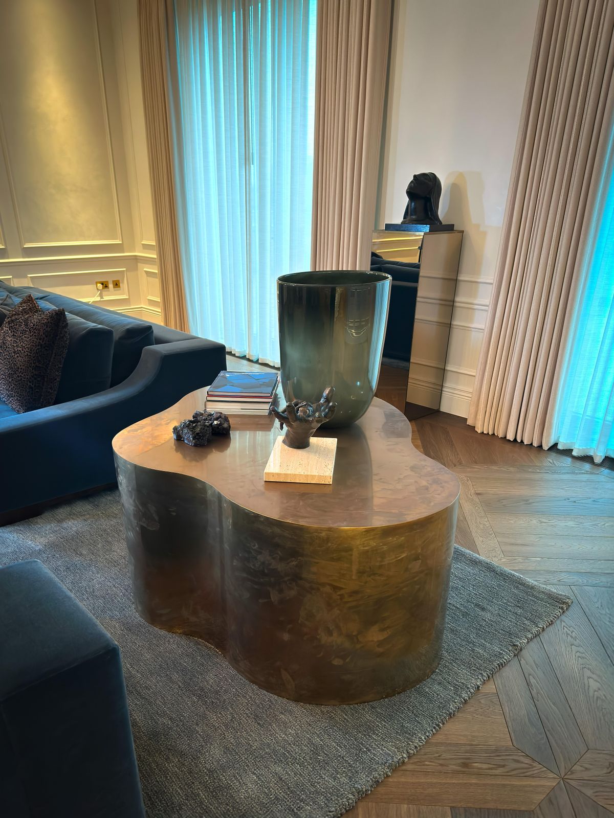 Sculptural Freeform Bronze Table In The Style Of Karl Springer & Silas Seandel, 1980s photo vinterior