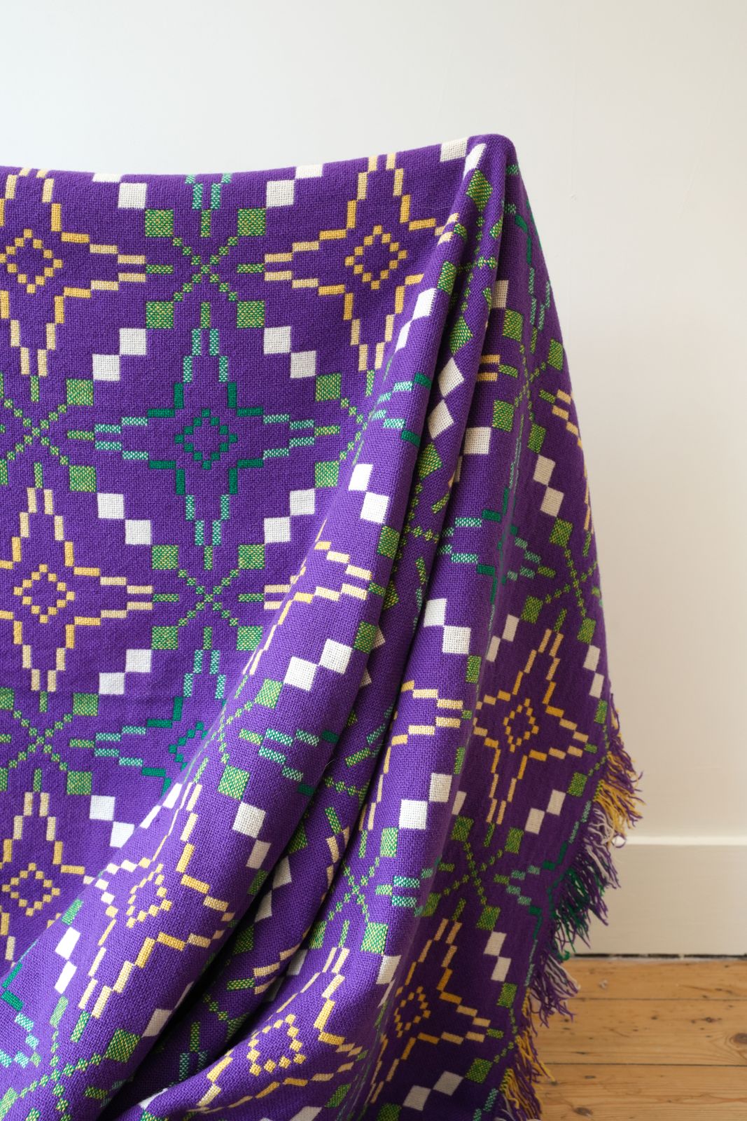 Very Large Traditional Welsh Blanket (Green / Purple) photo furniture