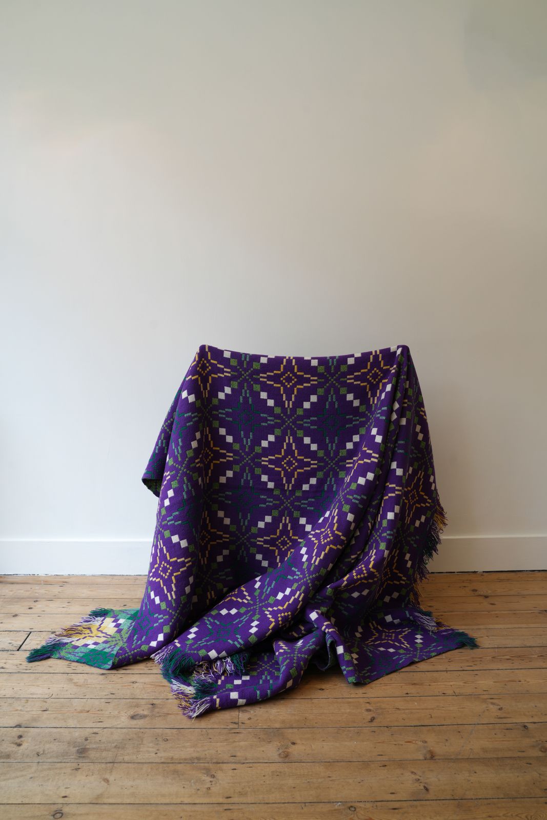Very Large Traditional Welsh Blanket (Green / Purple) photo 550.0