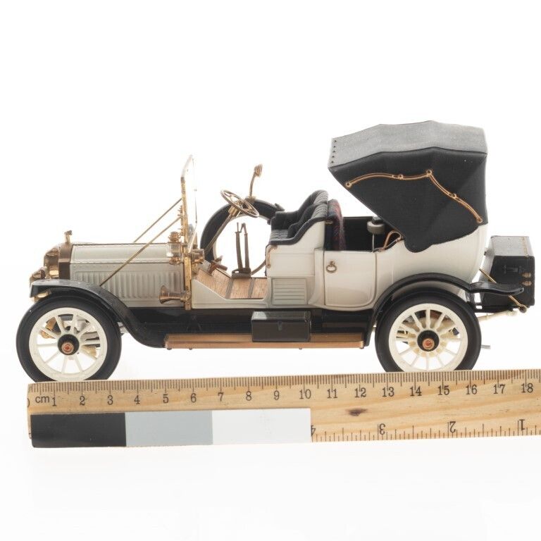 1:24 Scale 1912 Packard Victoria Diecast Franklin Mint Precision Model Vehicle photo for sale