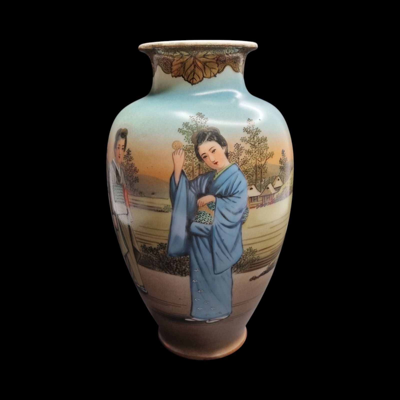 photo furniture Japanese Satsuma Vase Porcelain Yuyaku 19th Century Hand Painted Geisha Meiji