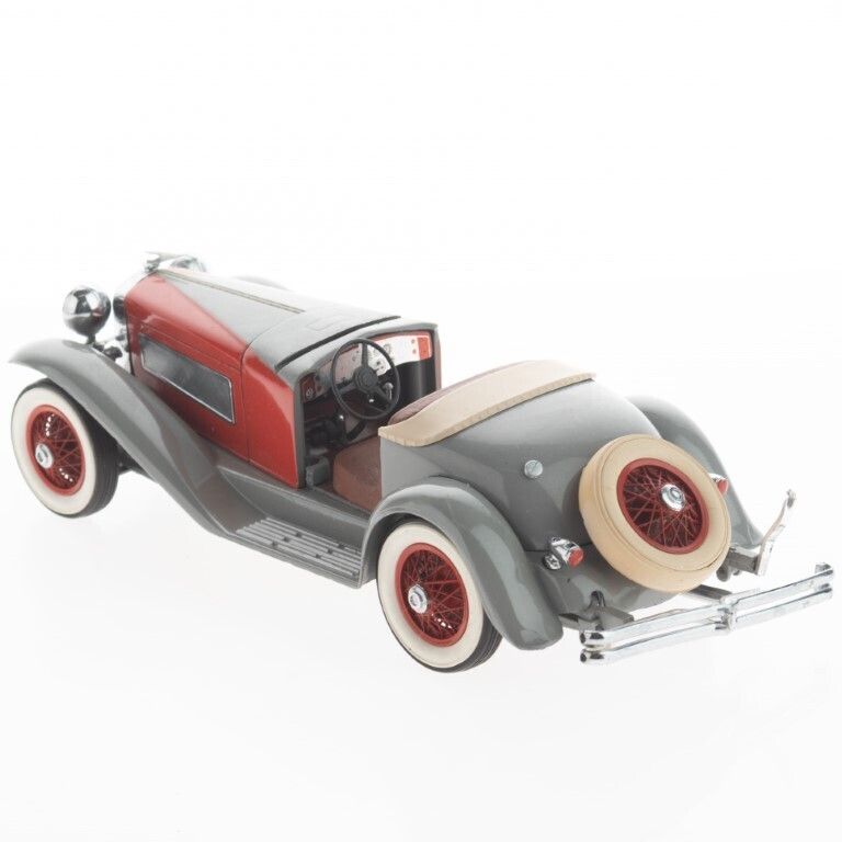1:24 Scale 1935 Red & Grey Duesenberg Ssj Speedster Diecast Danbury Mint Model Vehicle photo furniture