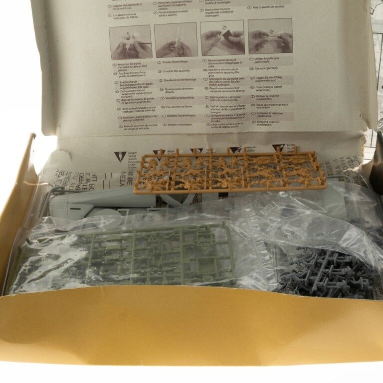 1:72 Scale Heller Model Set Wwii D Day Air Assault (Unused Contents) photo Home Decor