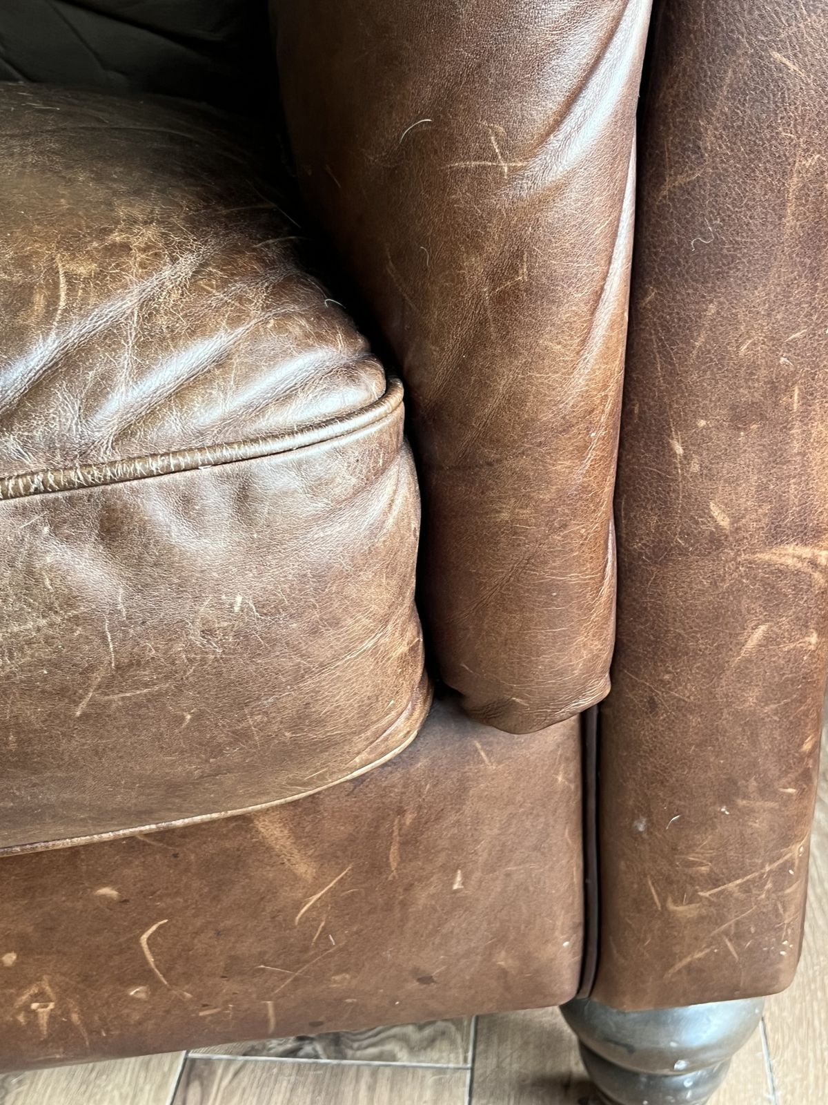 Natuzzi ‘Chesterfield’ Brown Leather Three Seater Sofa photo vintage