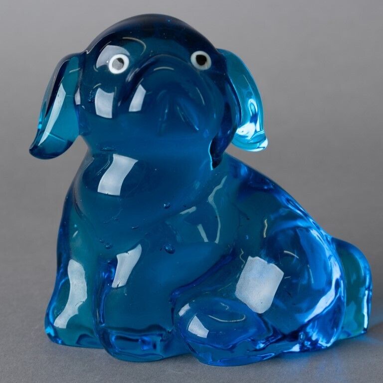 Mid Century Murano Venetian Hand Blown Glass Dog Paperweight Figure