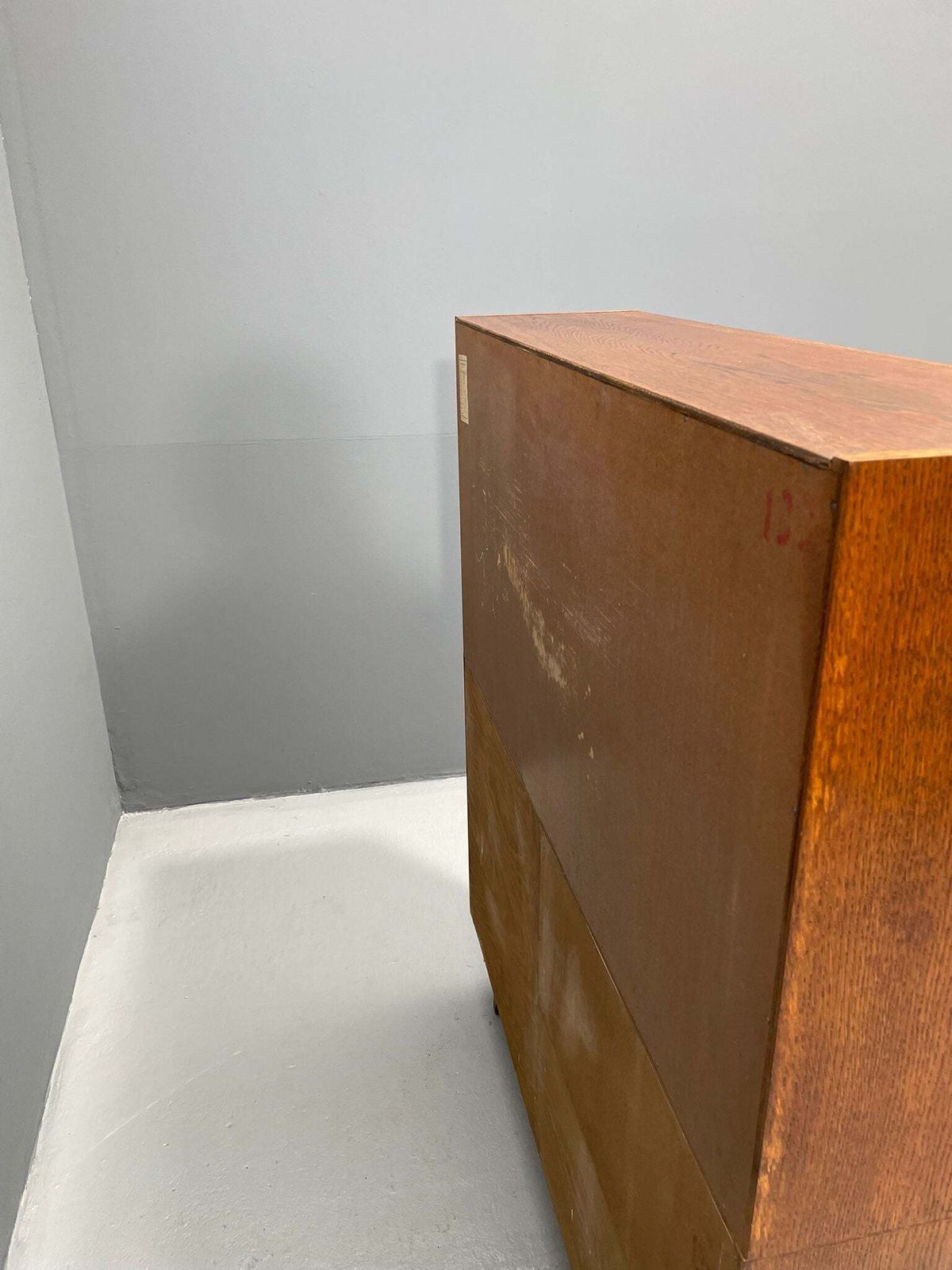 photo furniture Jitona Dressoir U 372/386   Design By Bohumil Landsman & Hubert Nepožitek Jaren 1960
