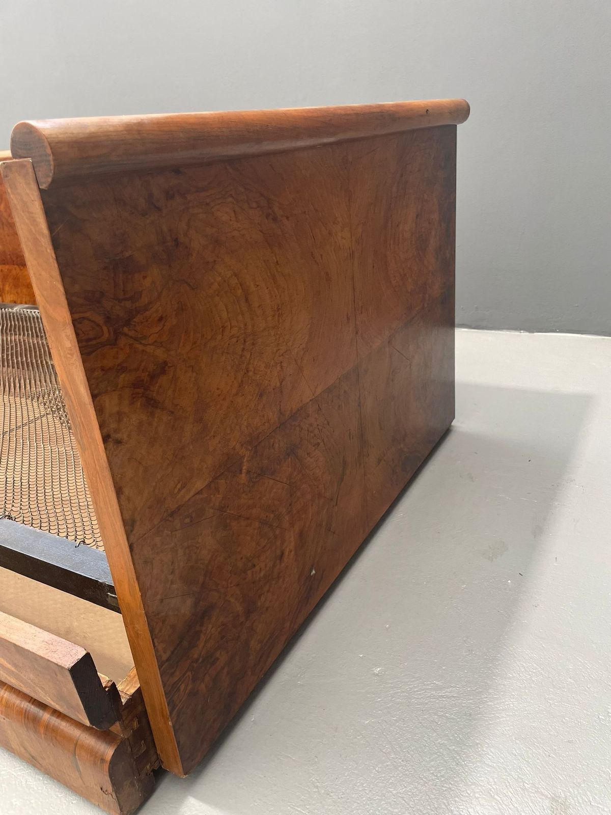 Czechoslovakian Art Deco Walnut Storage Sofa, 1930s photo vinterior