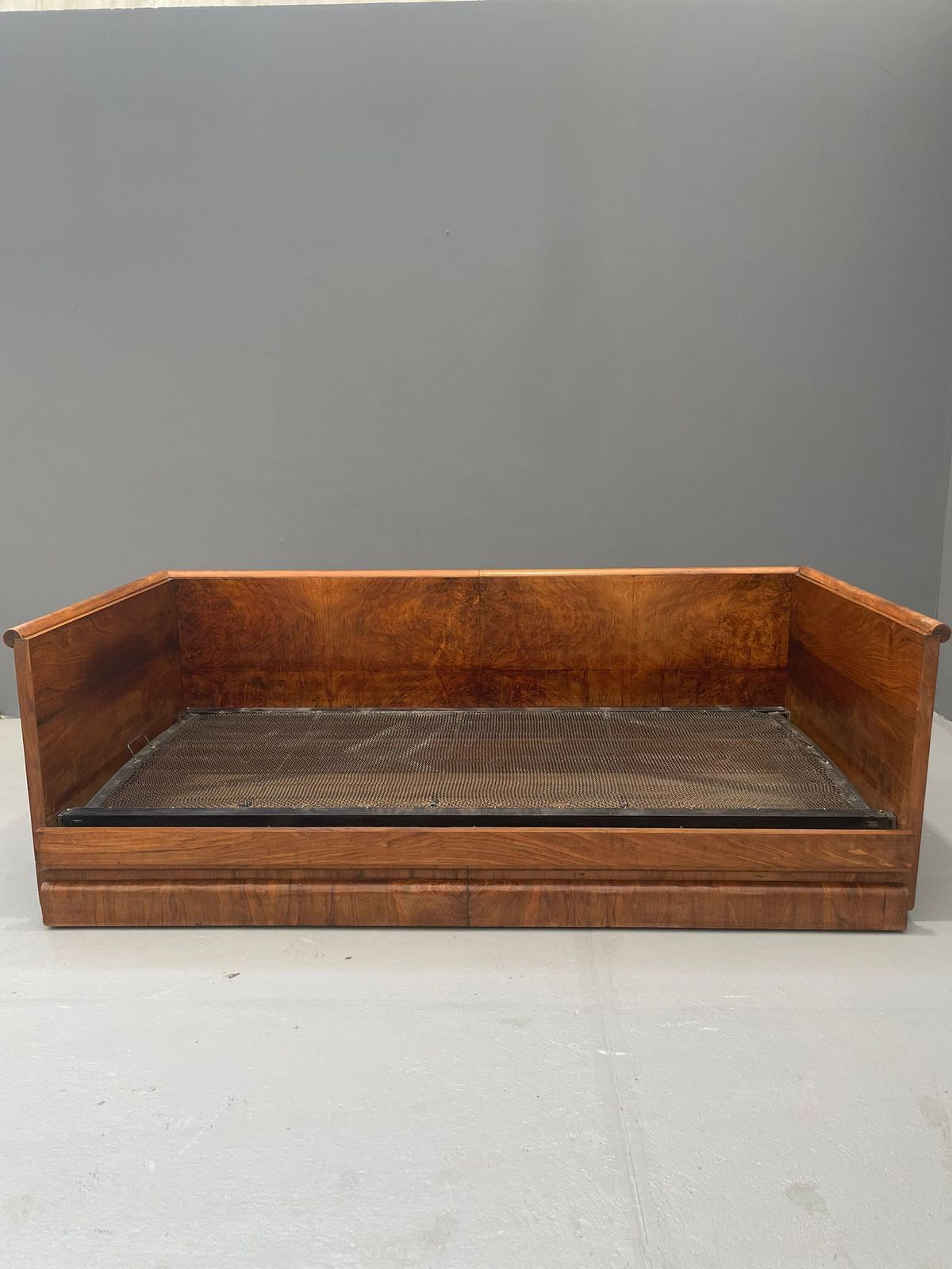 photo furniture Tsjechoslowaakse Art Deco Opbergbank, Jaren 1930