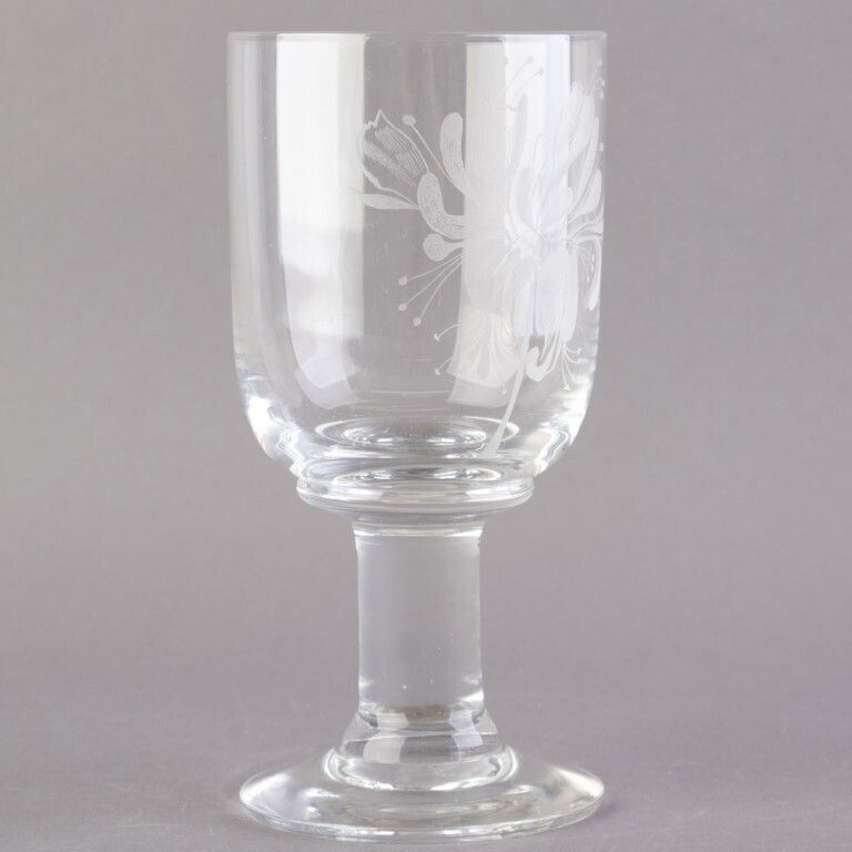 Dartington Crystal Glass Etched Goblet photo furniture