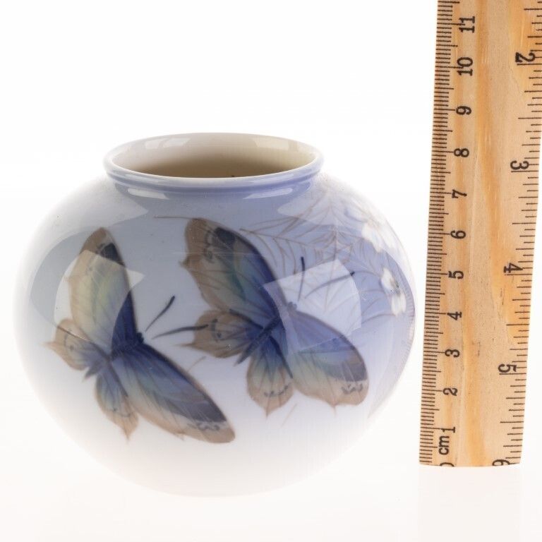Royal Copenhagen Porcelain Art Nouveau Style Butterflies Vase photo Home Decor