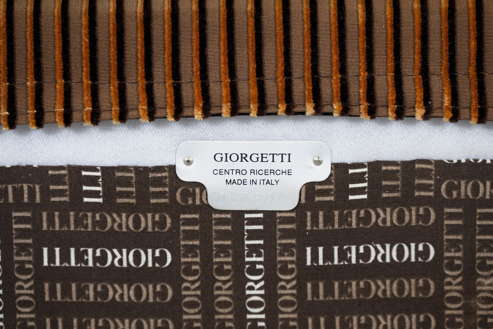 photo for sale Vintage Giorgetti Progetti Armchair By Umberto Asnago
