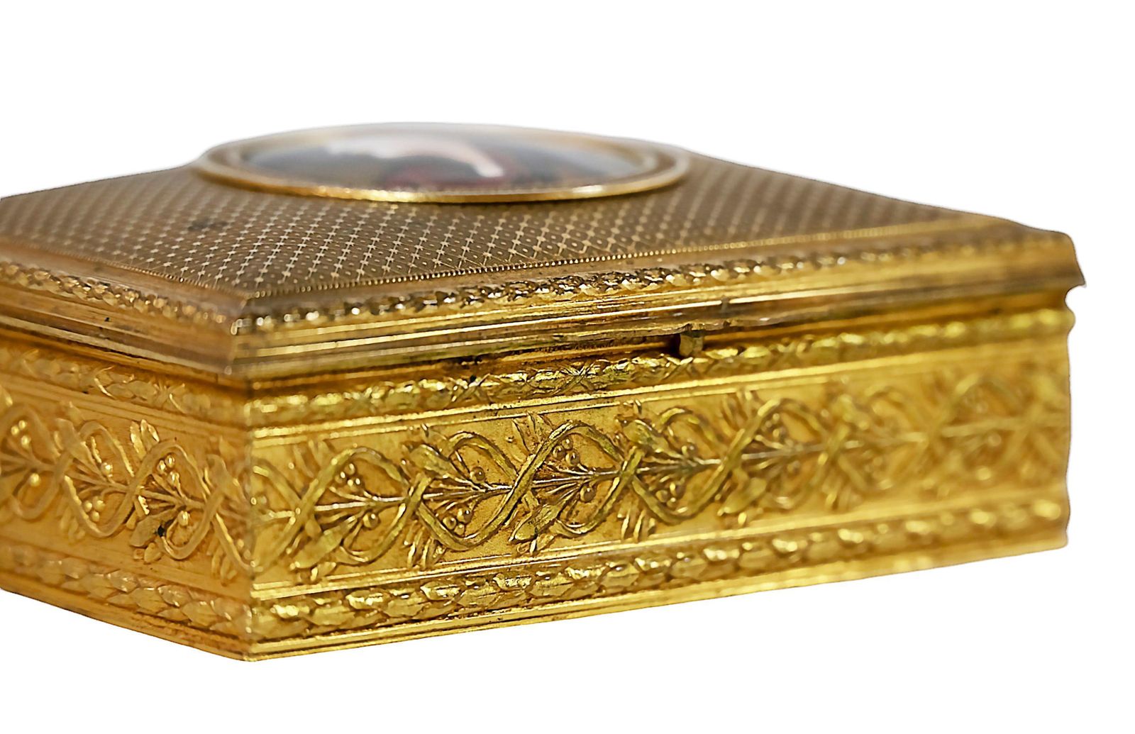 French Gilt Bronze Jewelry Box With Limoges Enamel Portrait Plaque photo vinterior