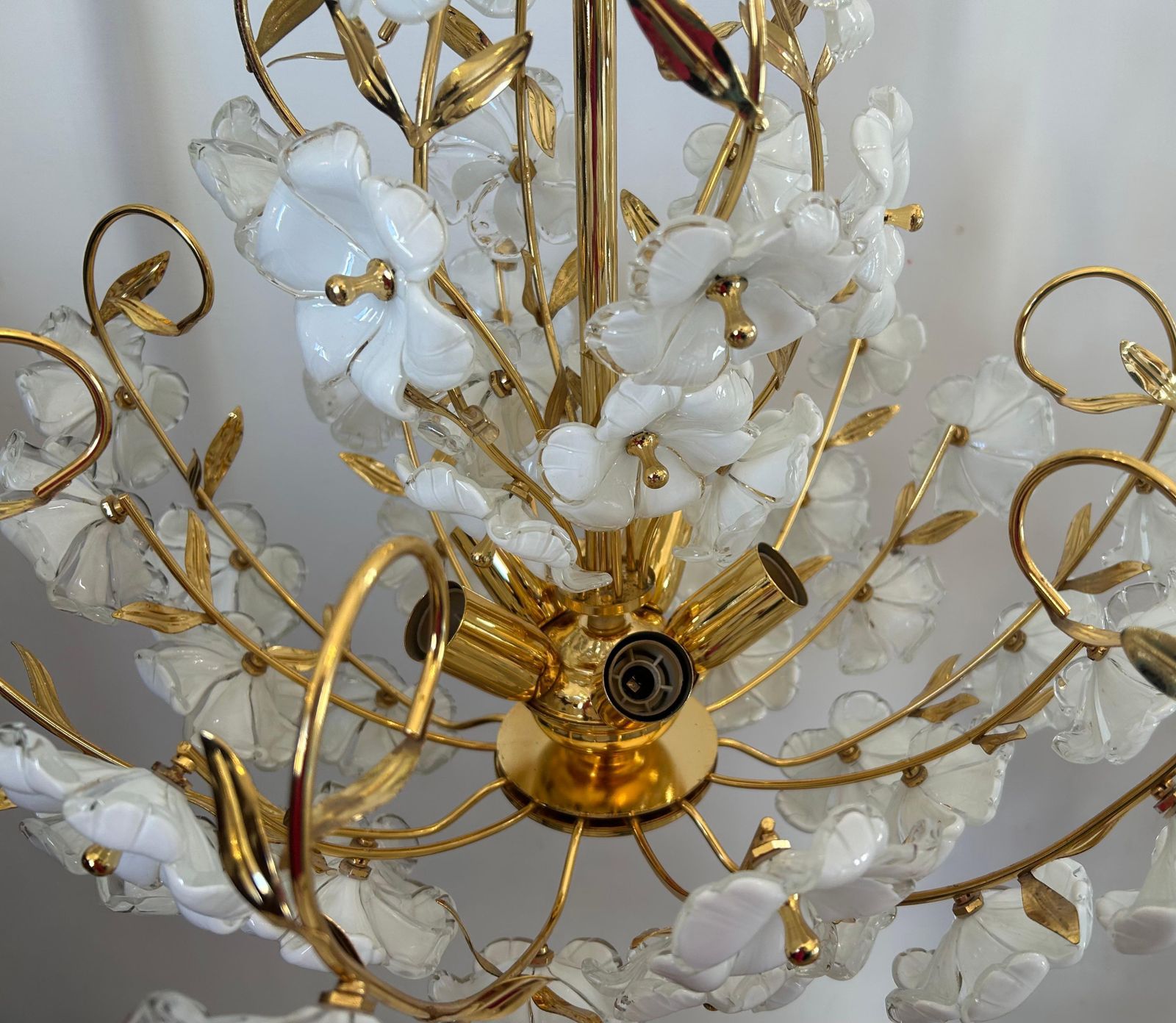 Dew And Gold, Majestic Murano White Flowers Chandelier, 1980's photo Lighting