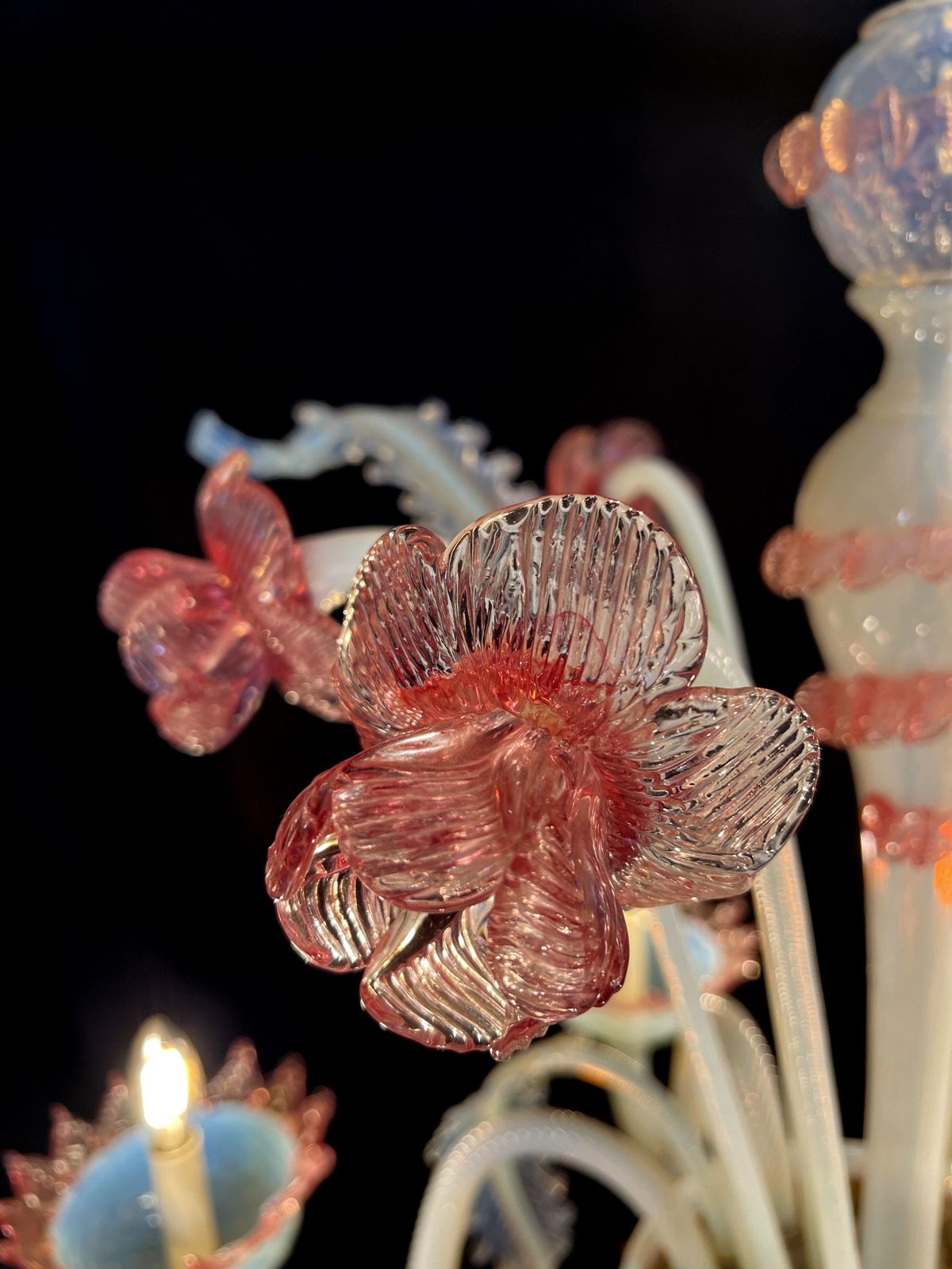 photo for sale Majestic Light Blue And Pink Venetian Chandelier, Murano, 1950s