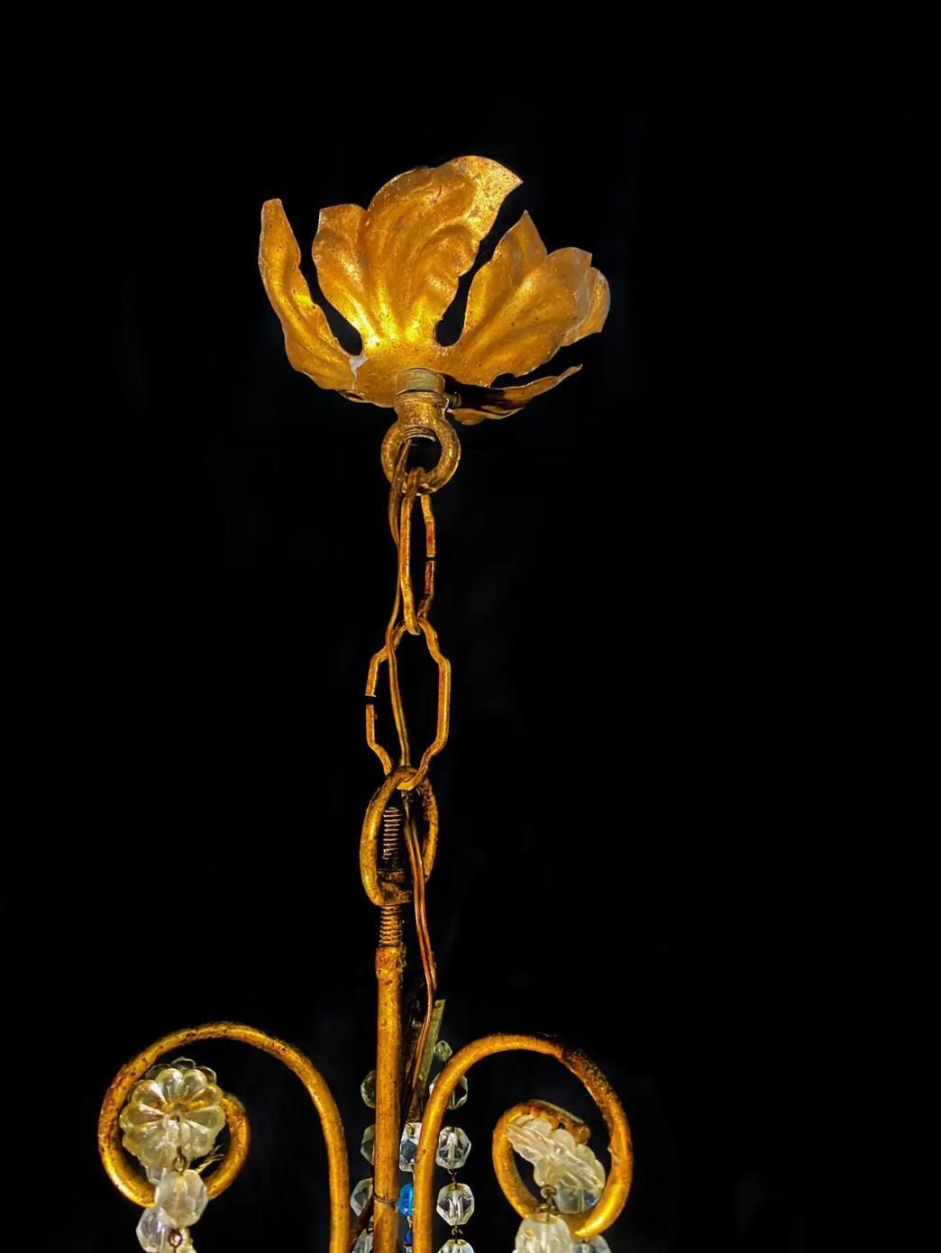 4632.0 Pair Of Lovely Chandeliers With White Roses And Blue Drops, Murano, 1950s photo