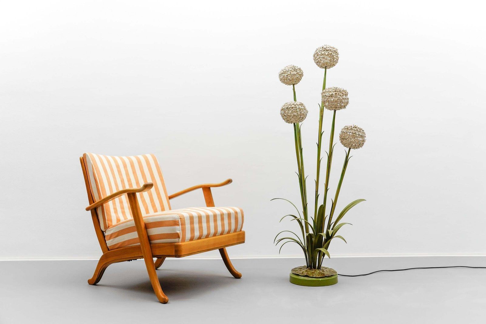 Awesome Beautiful Floral Floor Lamp By Hans Kögl, Germany 1960s photo vinterior