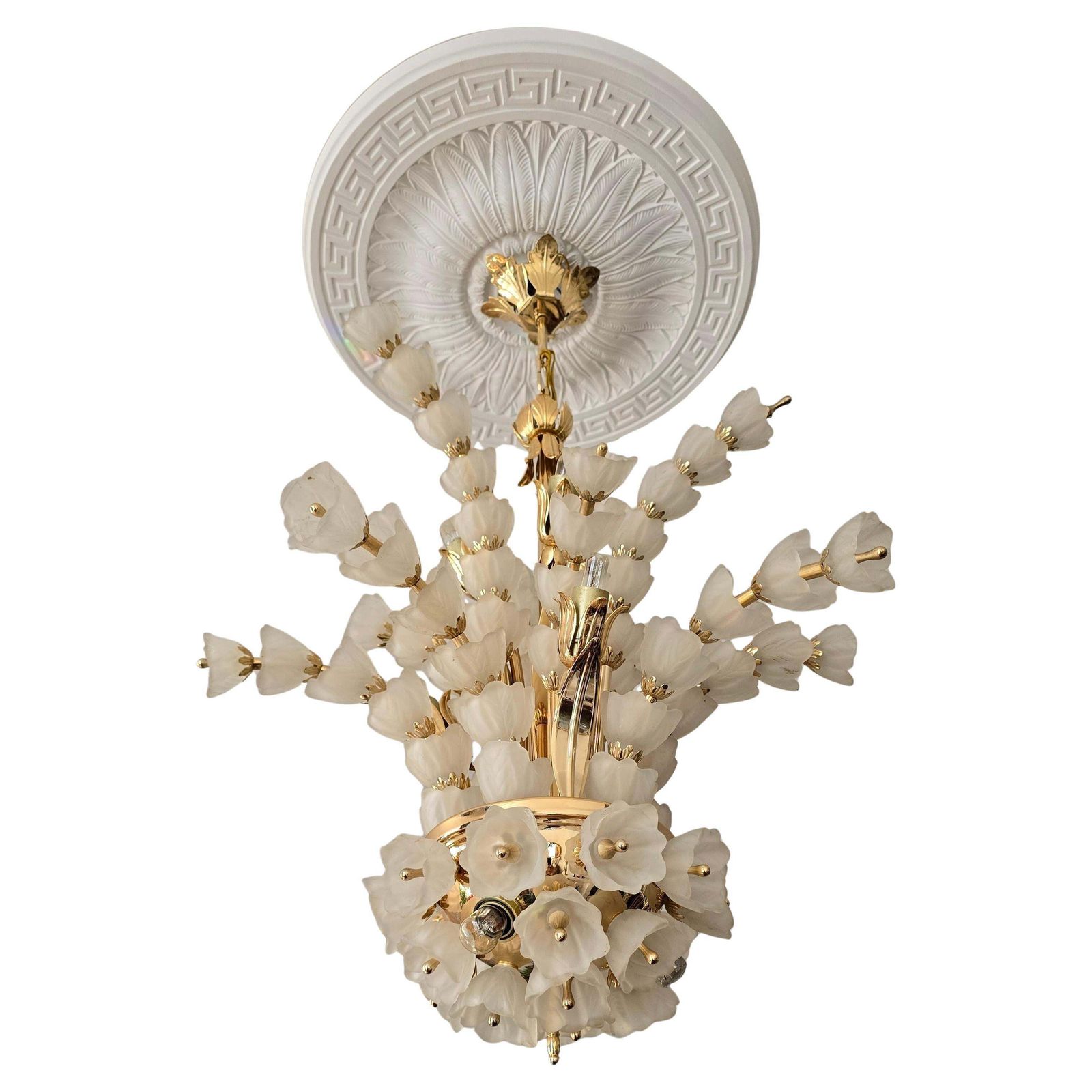 Exceptional Italian Murano Glass Chandelier With 85 Handcrafted Flowers