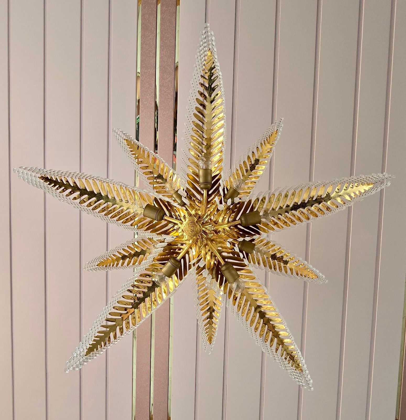A Hollywood Regency French Palm Tree Gilt Bronze And Crystal Chandelier photo vinterior