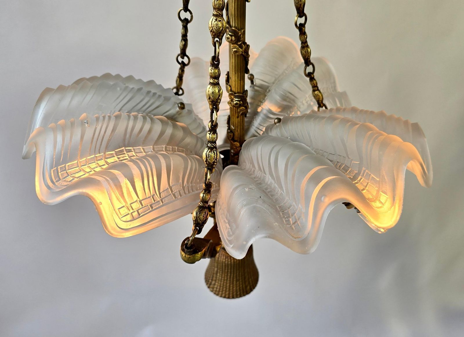French Cherub And White Frosted Glass Chandelier photo vintage