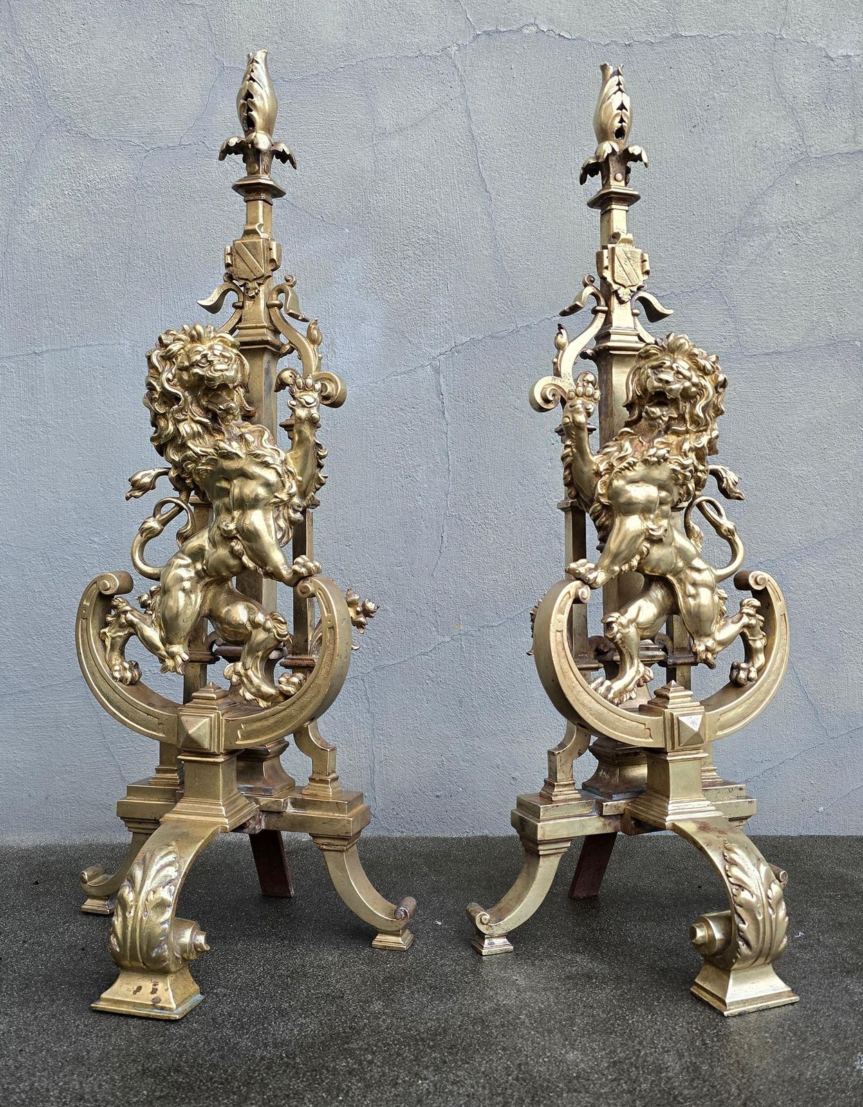 Antique Bronze Fireplace Set With Majestic Lion Chenets Andirons photo Home Fixtures